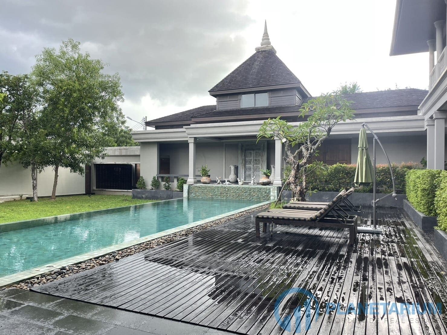 5 Bedrooms luxury villa for rent — photo 2