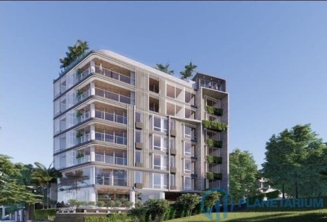 Luxury 1 & 2 Bedroom Apartments — photo 1