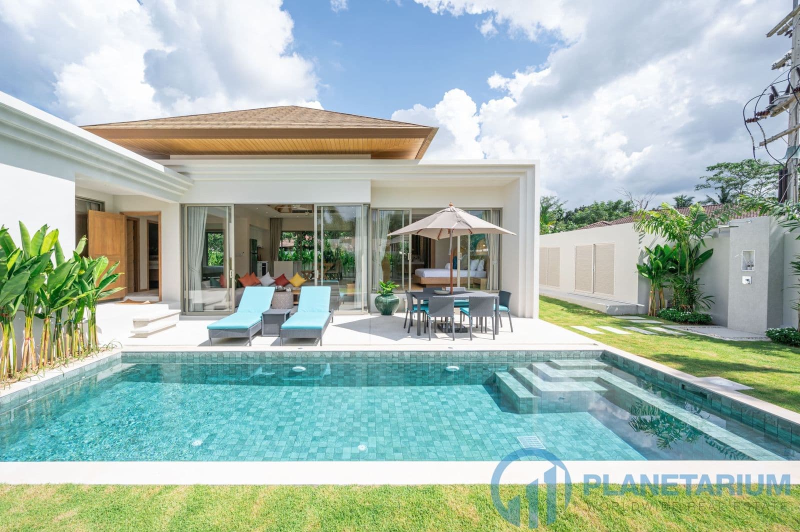 3 Bedrooms Trichada luxury villa for rent — photo 2