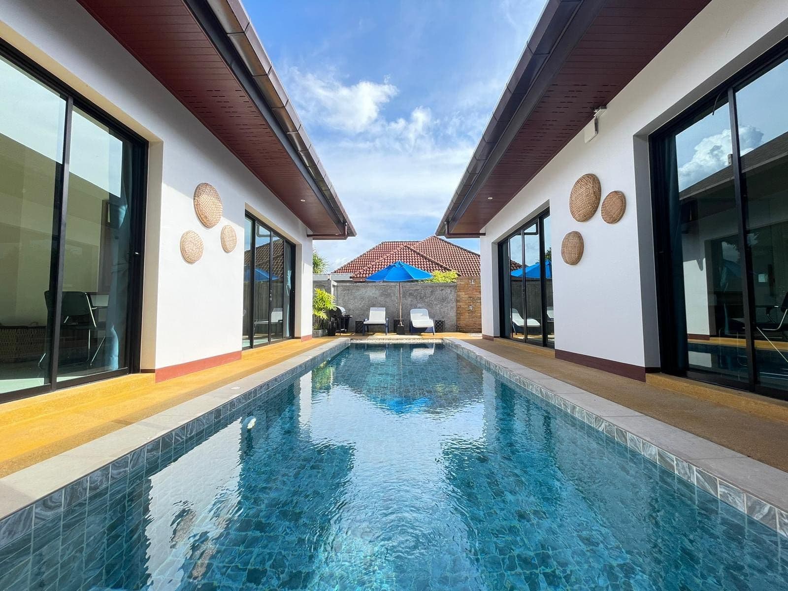 5 Bedrooms pool villa at bangtao — photo 1