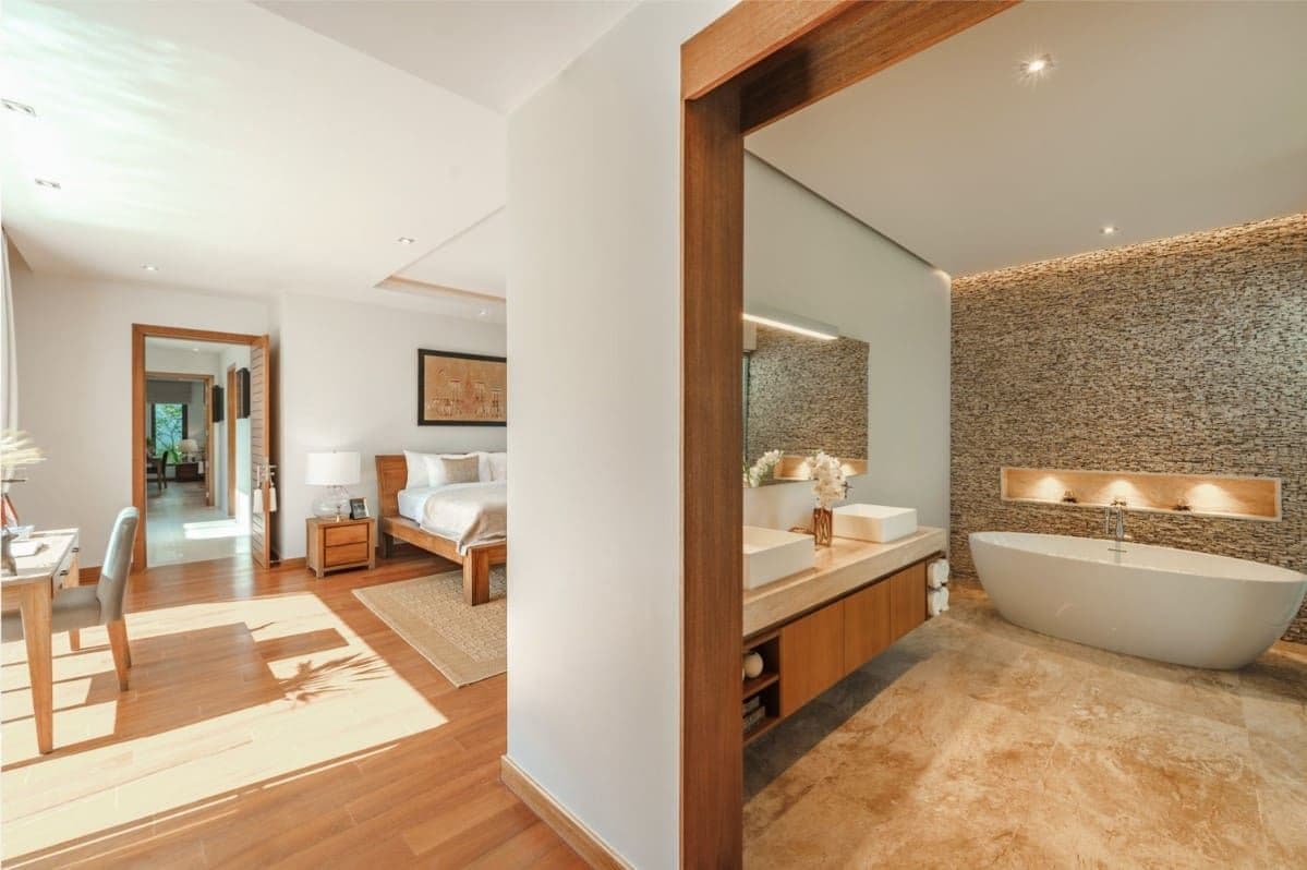 2 Bedrooms Luxury villa at Anchan Flora — photo 3