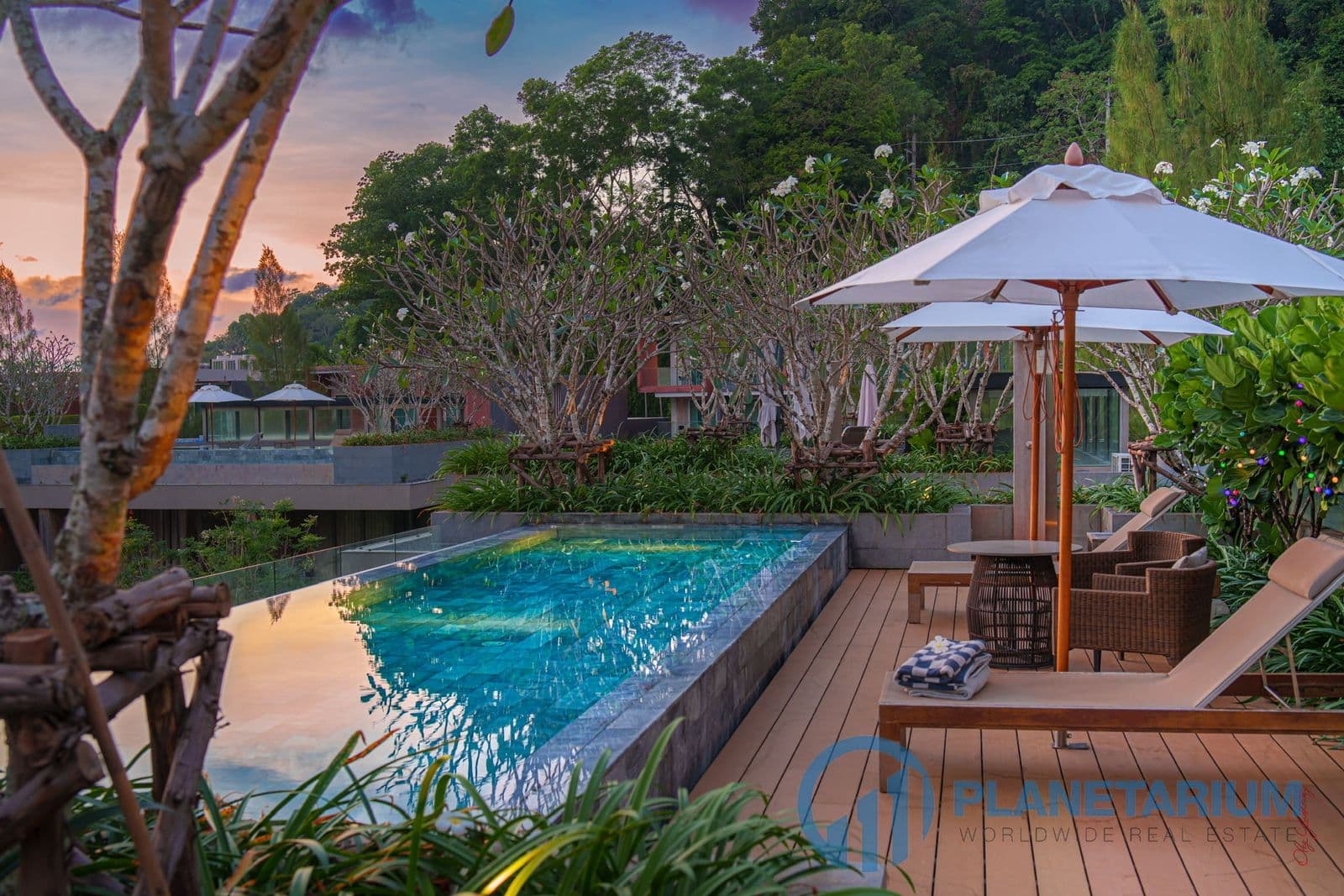 2 bedrooms penthouse at kamala beach for rent — photo 1