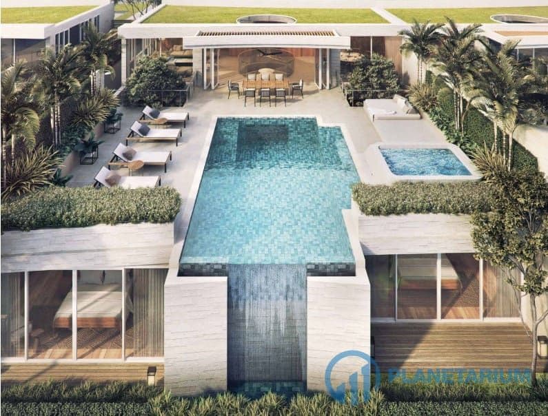 4 Bedrooms Front villa at Bangtao — photo 1