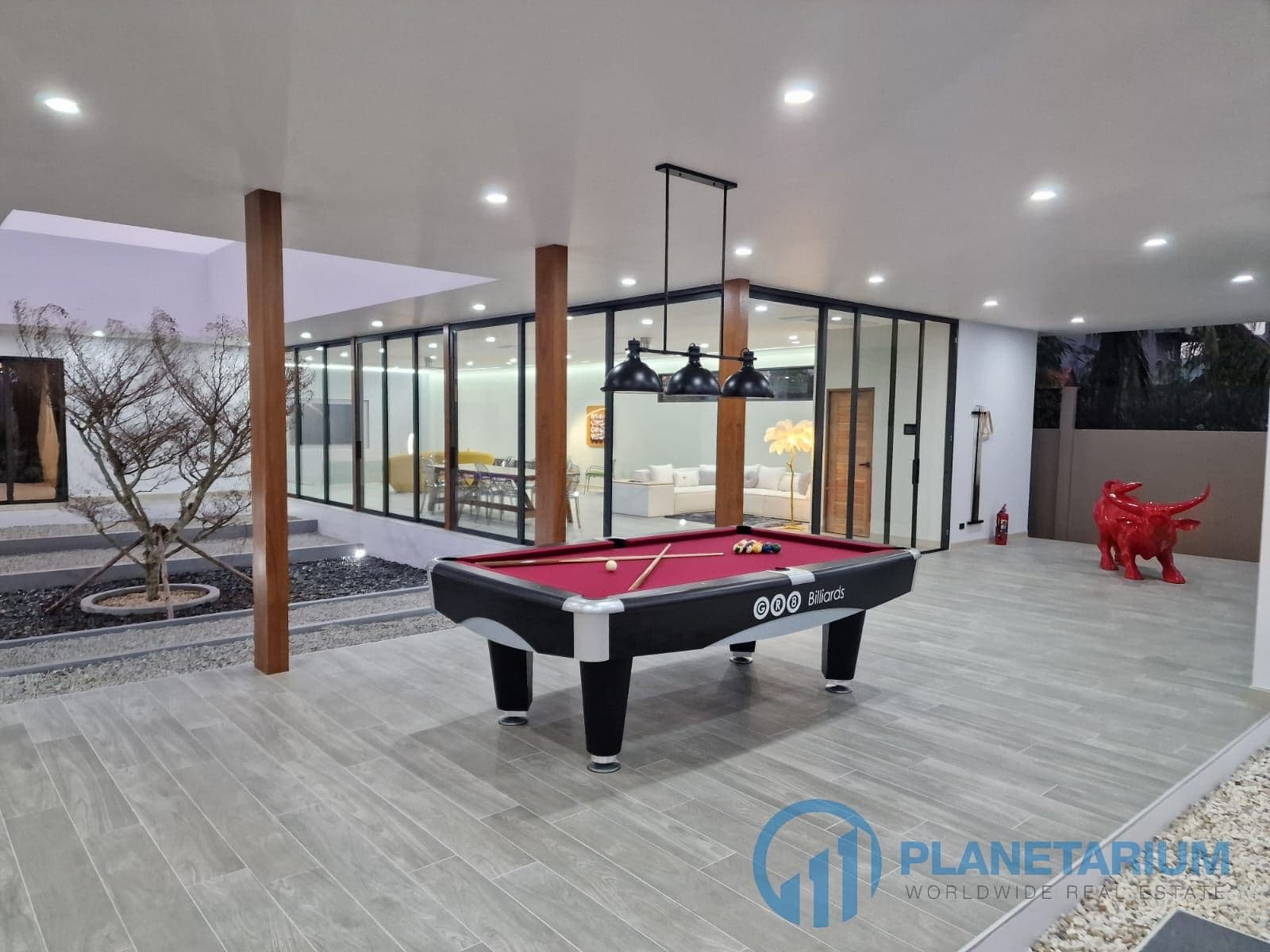 8 Bedrooms pool villa at rawai for rent — photo 5