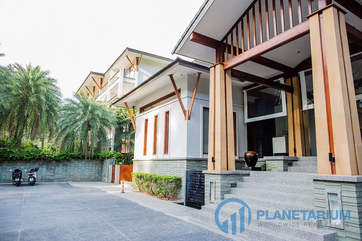 3 Bedrooms apartment for rent at naithon — photo 2