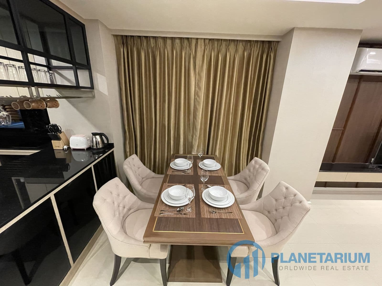 2 bedroom seaview apartment in Mida Grande Resort resale — photo 3
