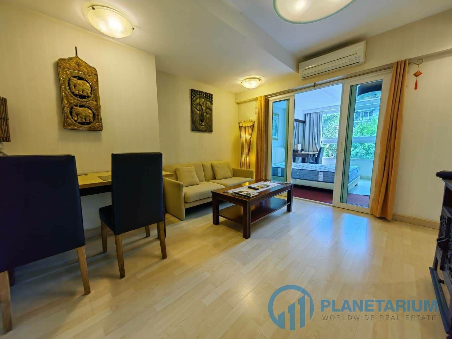 1 Bedroom Royal place resale — photo 2