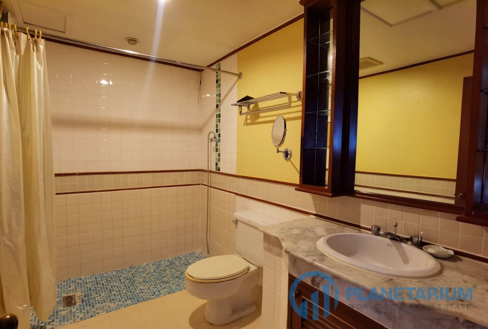 1 Bedrooms Allamanda Laguna resale — photo 3