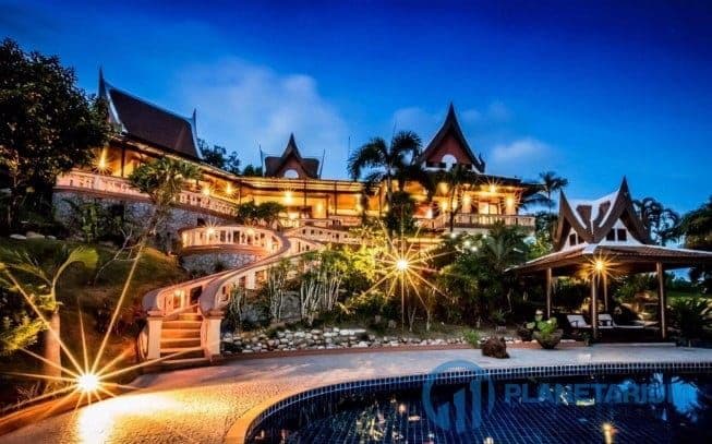 Luxury Thai – Style villa layan beach resale — photo 1