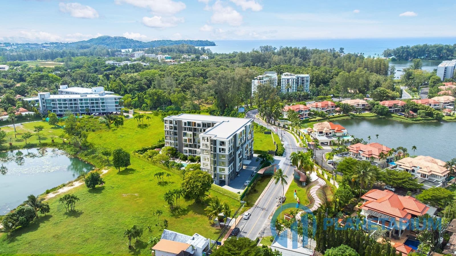 1 Bedroom Laguna Lakeside — photo 1