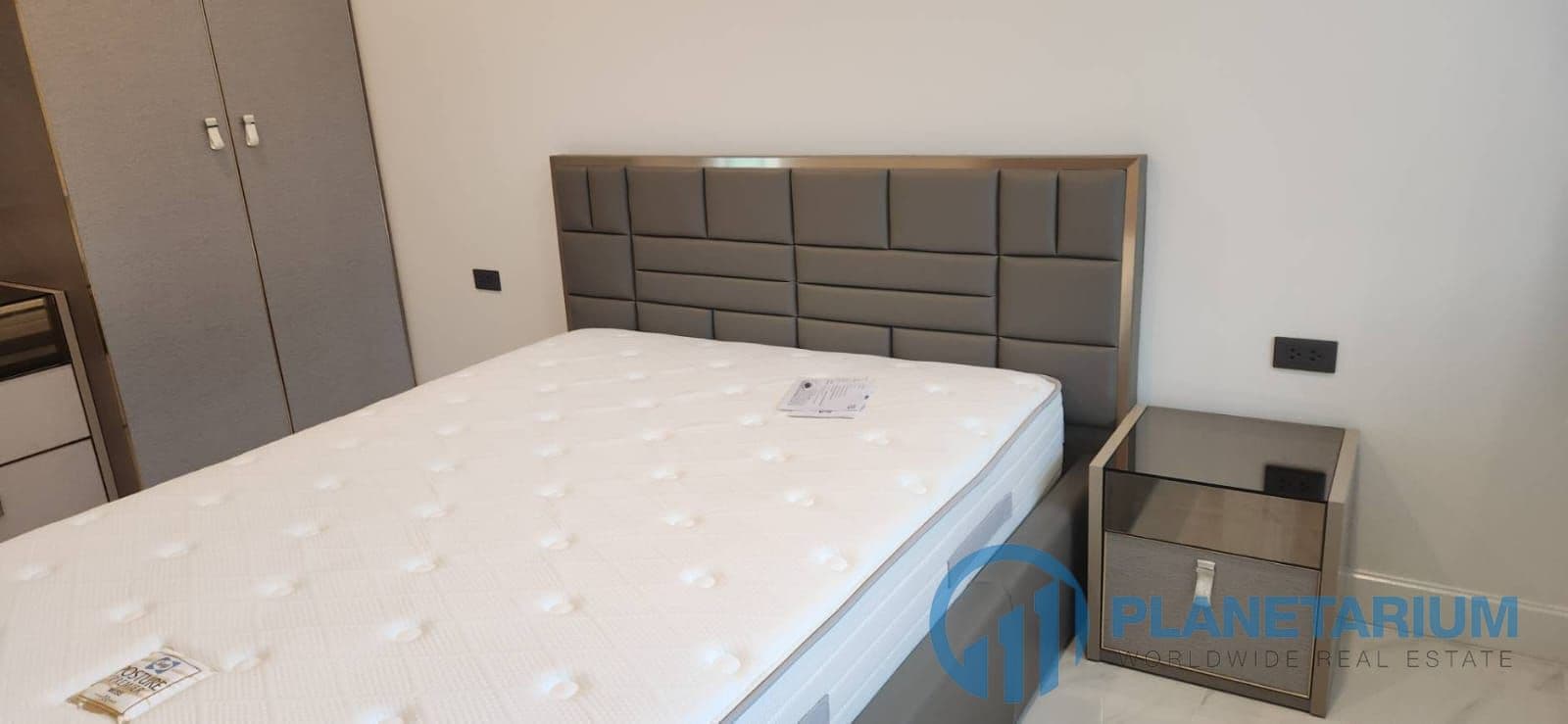 3 Bed Villa Naiharn resale — photo 6