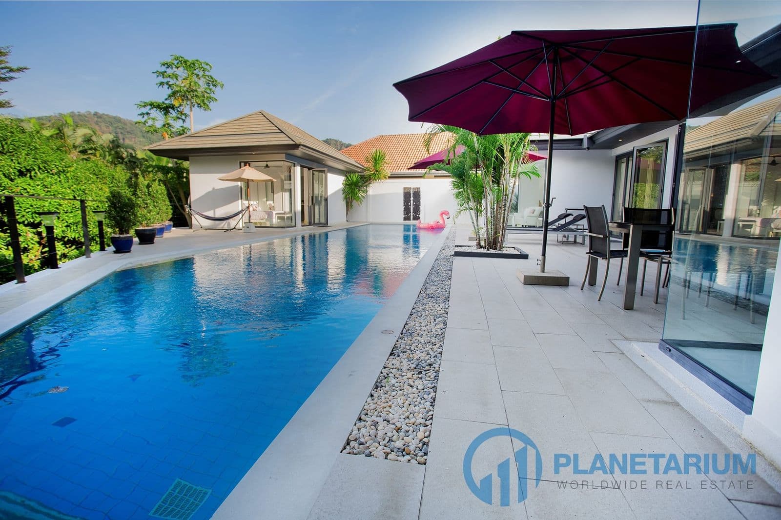Beautiful large villa Resale — photo 4