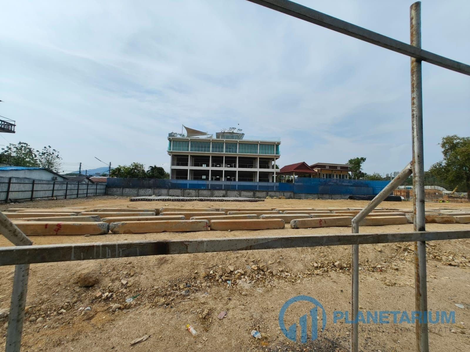 Sea View Unfinished Building Sale — photo 2