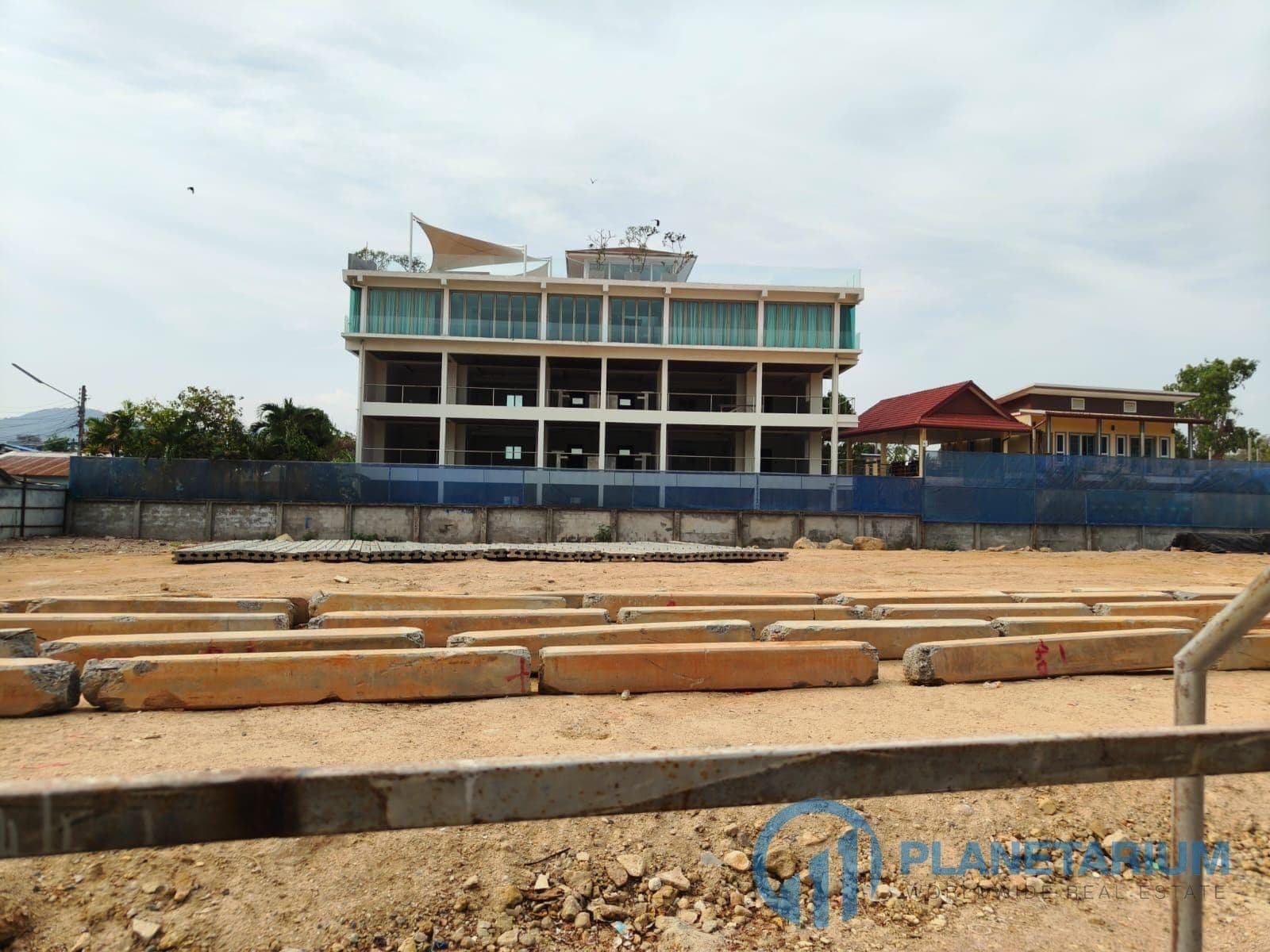 Sea View Unfinished Building Sale — photo 3