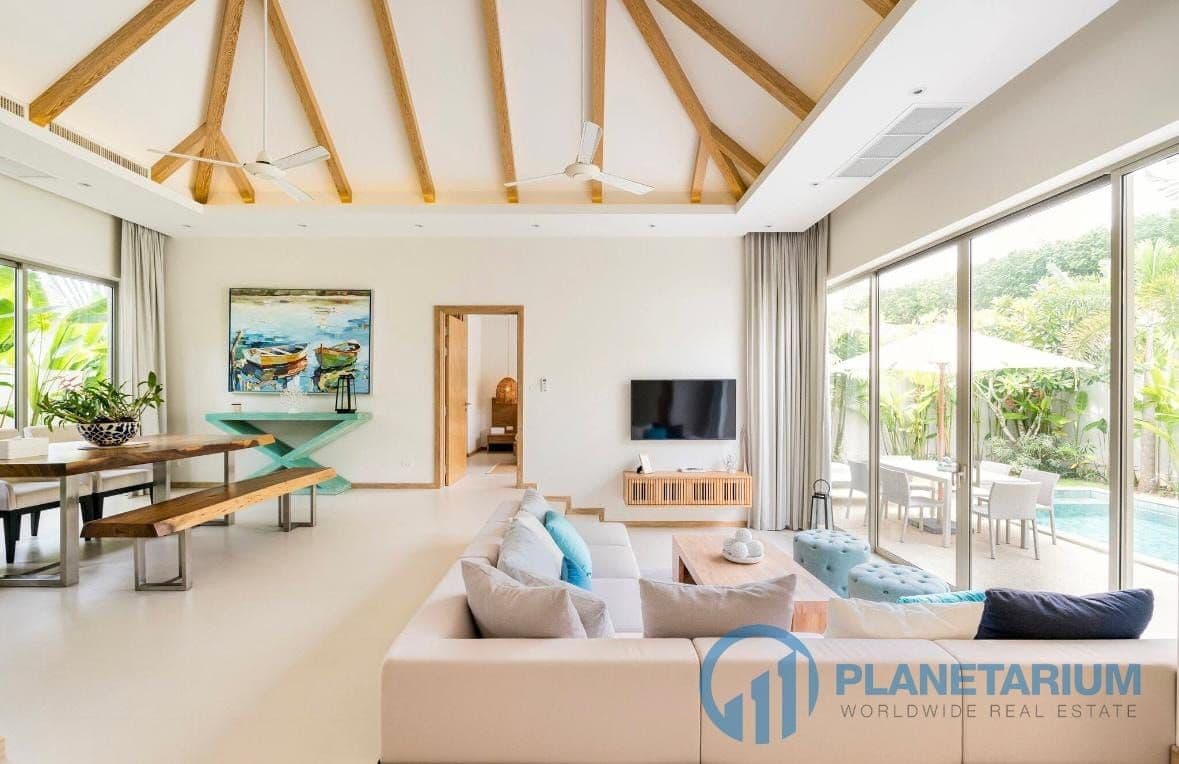 3 Bedrooms Trichada Sky resale — photo 3