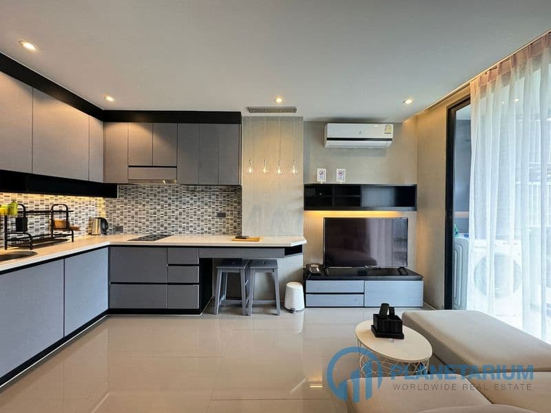 1 Bed City Gate Kamala Resale — photo 1