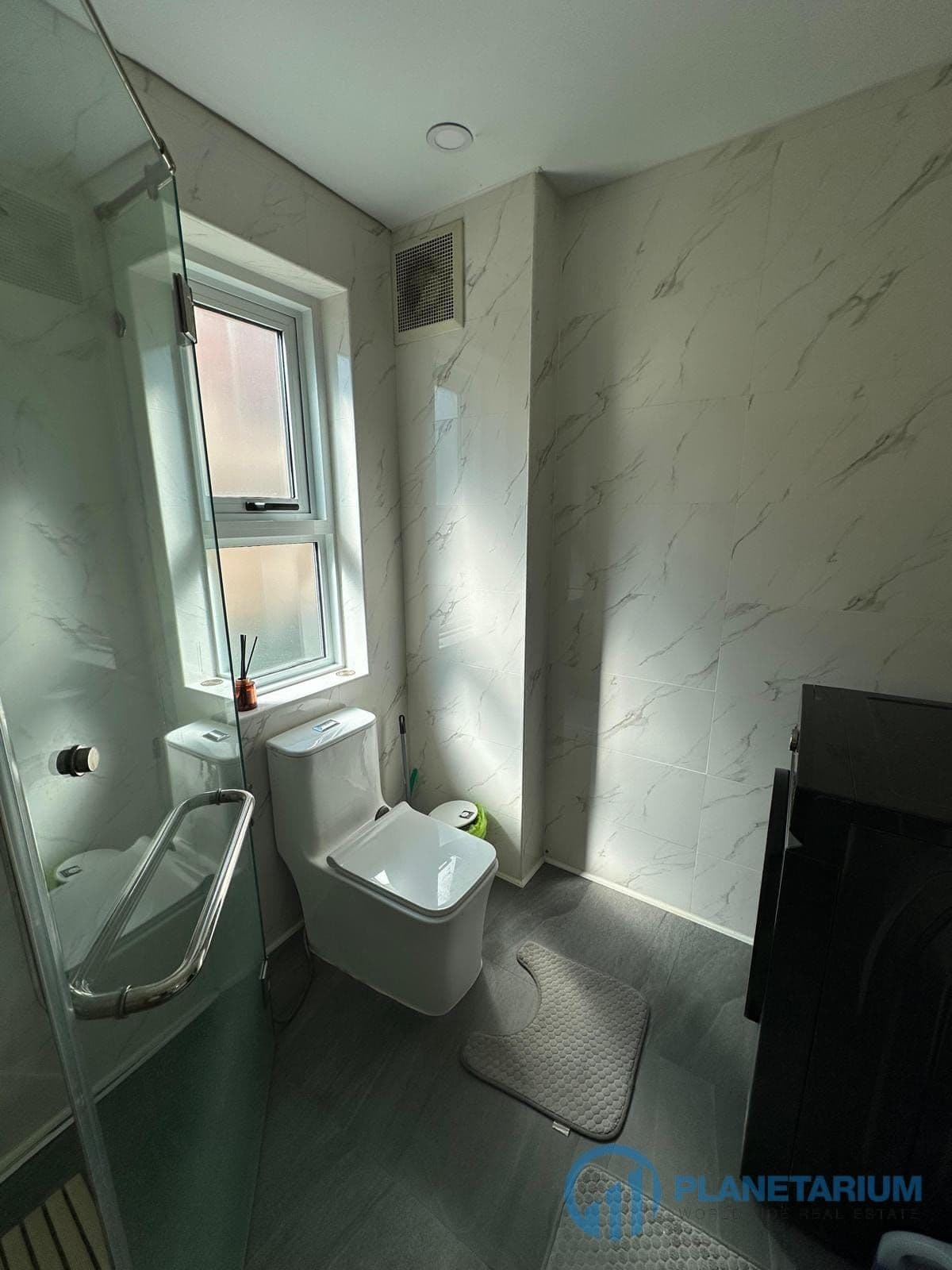 2 Bedrooms near naiharn beach resale — photo 4