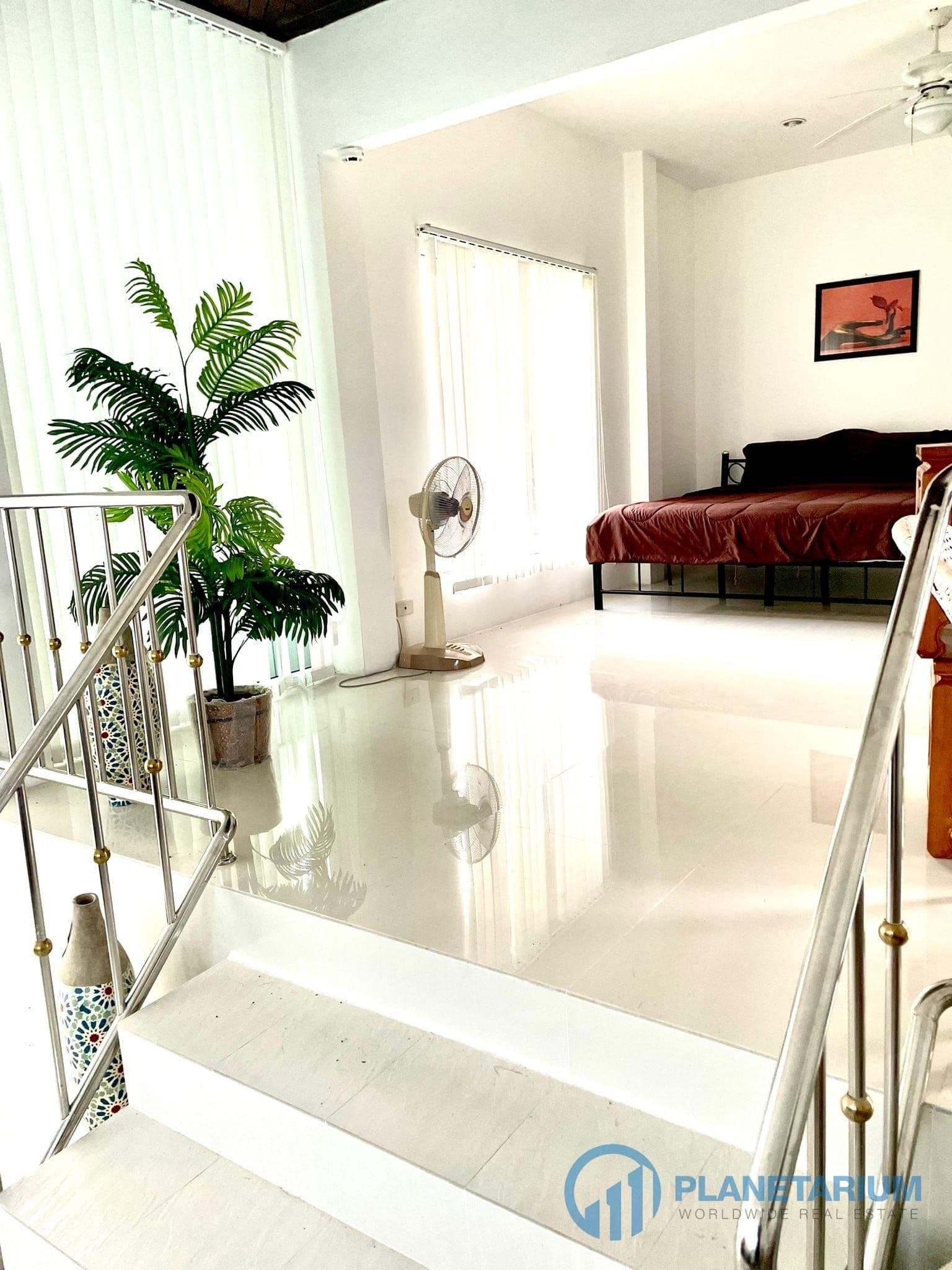 5 Beds villa near rawai for rent — photo 3