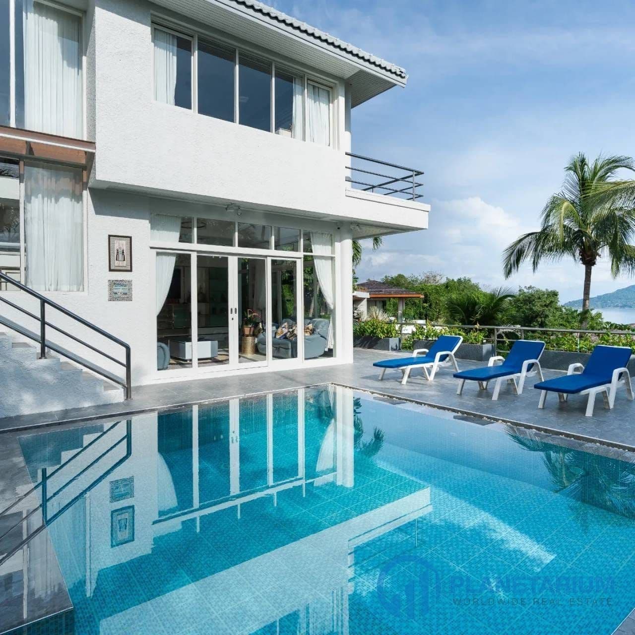 5 bedrooms ocean view villa resale — photo 2