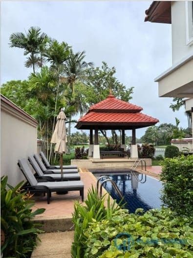 3 Bedrooms Laguna townhome resale — photo 1