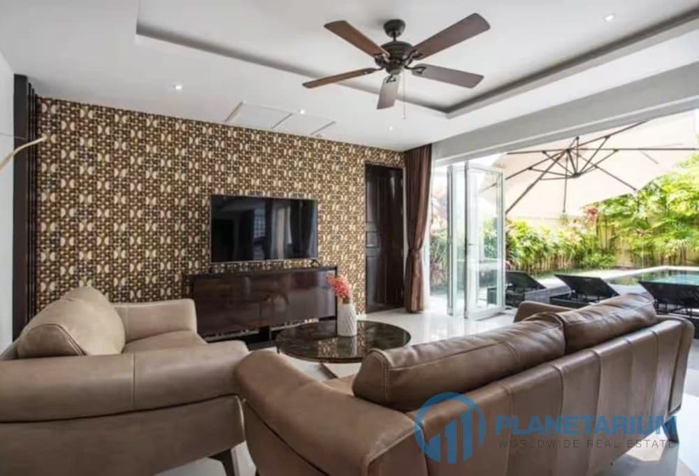 Modern and Luxurious style villa chalong for rent — photo 4