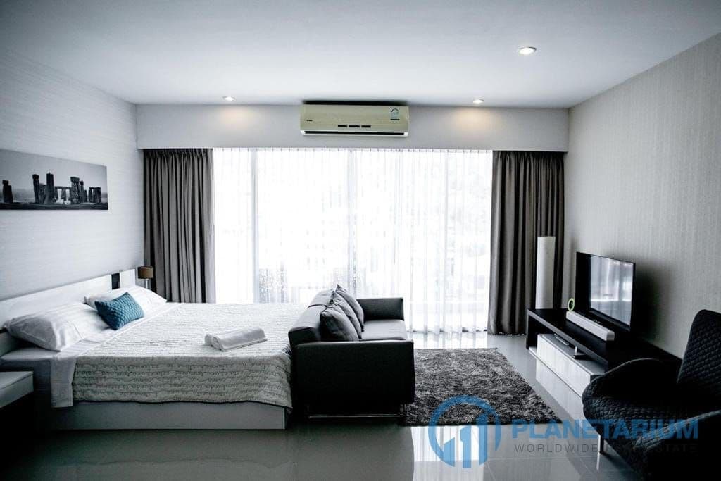 Studio Corner Chic condominium Resale — photo 5