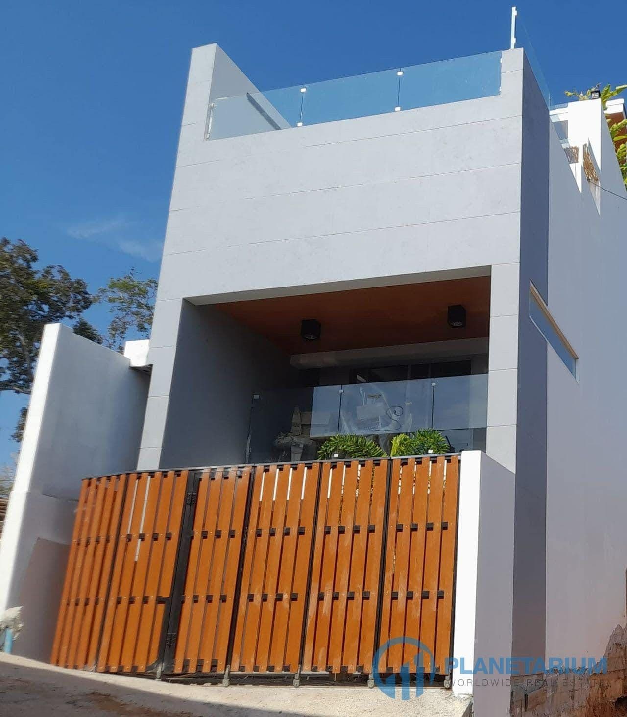 3 Beds seaview villa saiyuan resale — photo 1