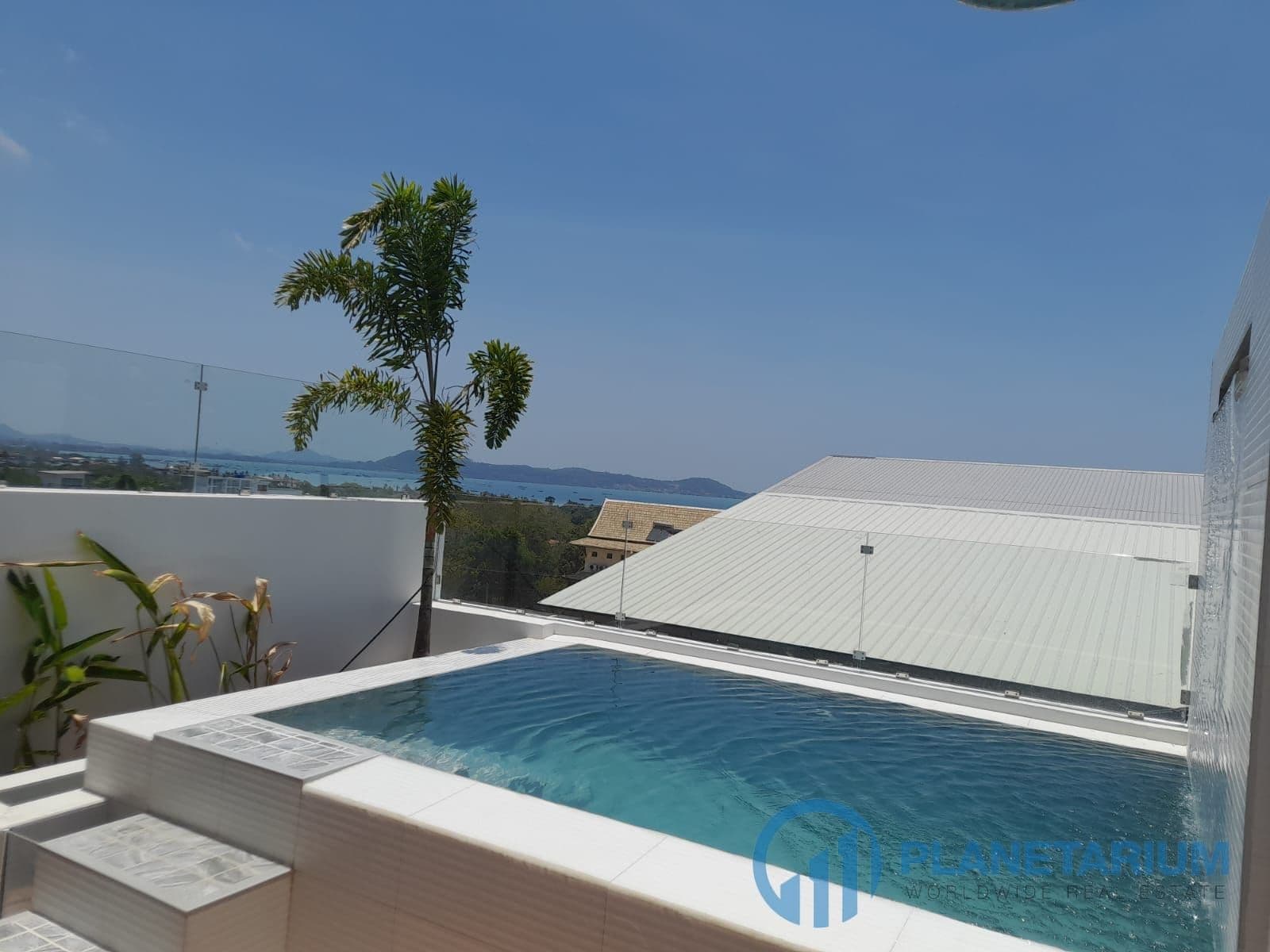 3 Beds seaview villa saiyuan resale — photo 2