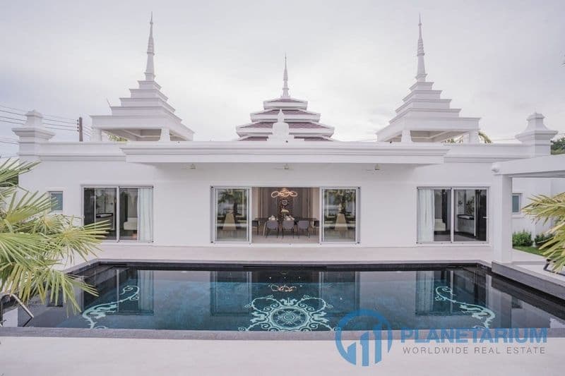 5 Bedrooms Luxury pool villa rawai — photo 1