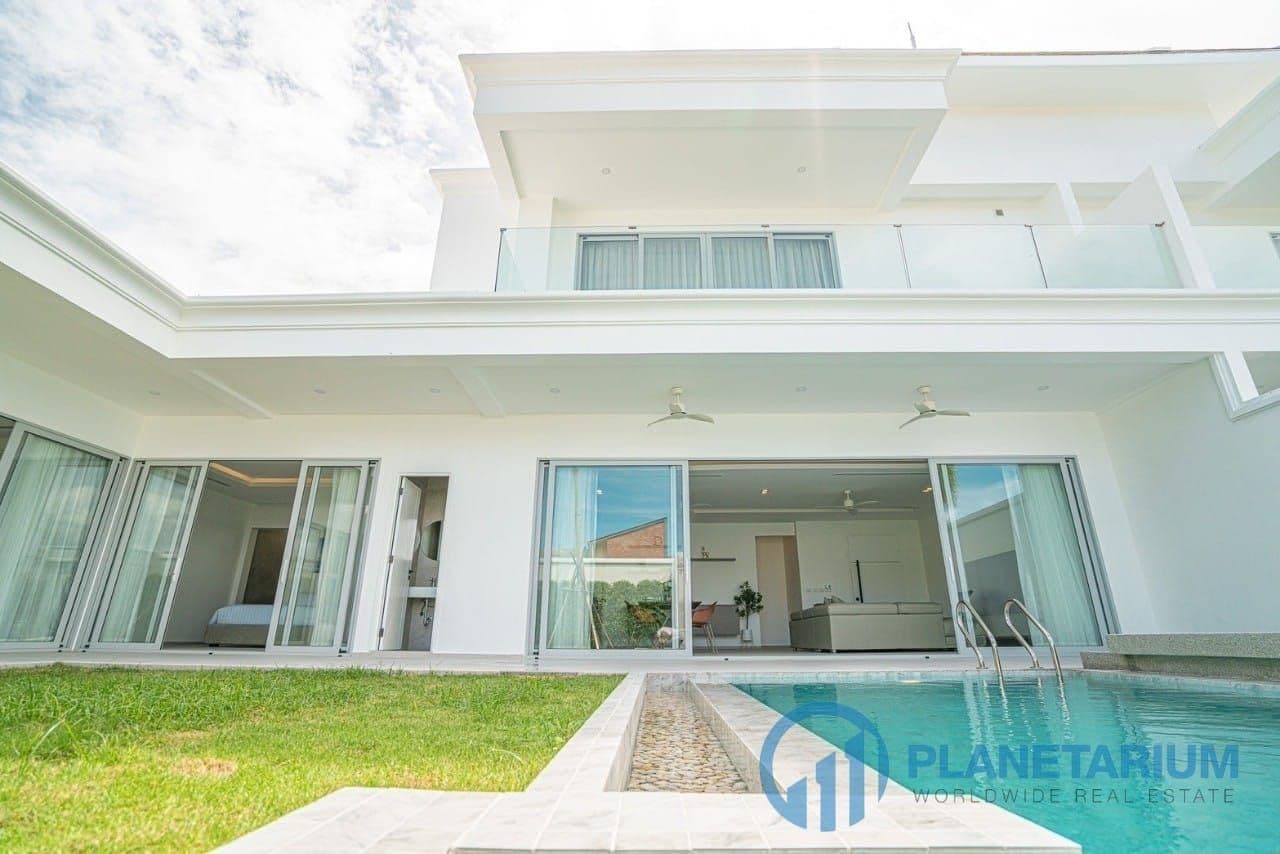 Luxurious 5 Bedroom Pool Villa for sale — photo 3