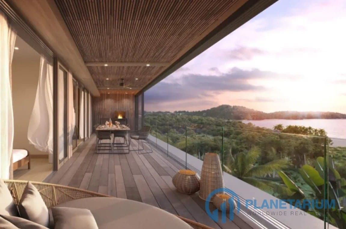 2 Bed / 2 bath Laguna Beachside Resale — photo 5
