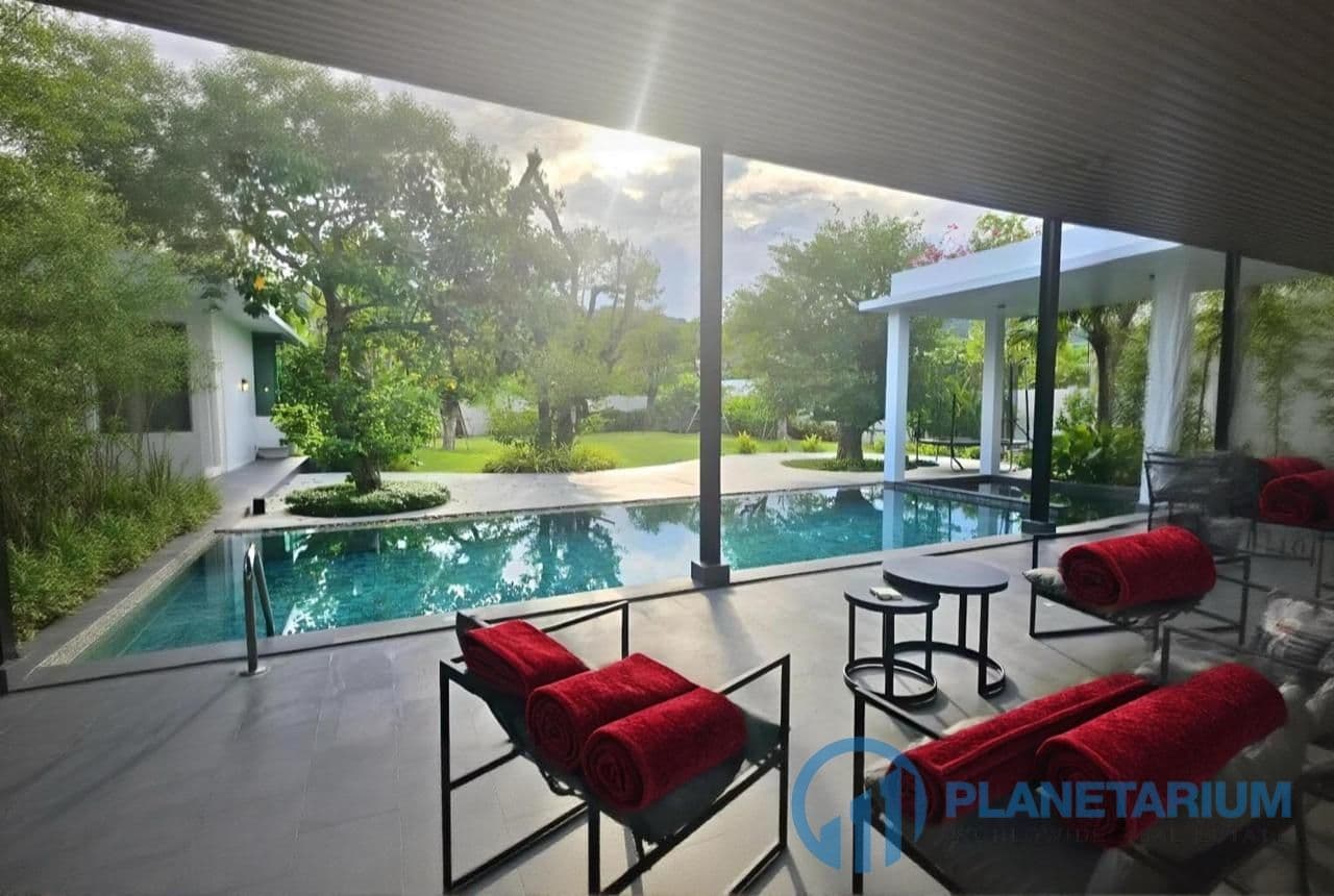 7 Bedrooms Luxury Villa Baan Bua Naiharn — photo 2