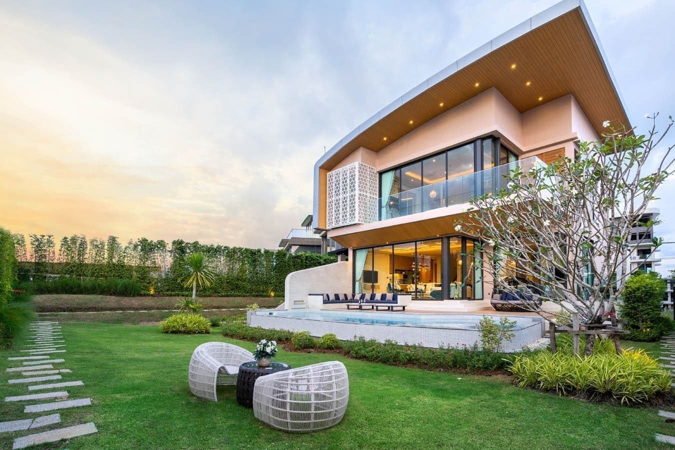 Naiharn and Rawai Beach Villas — photo 1