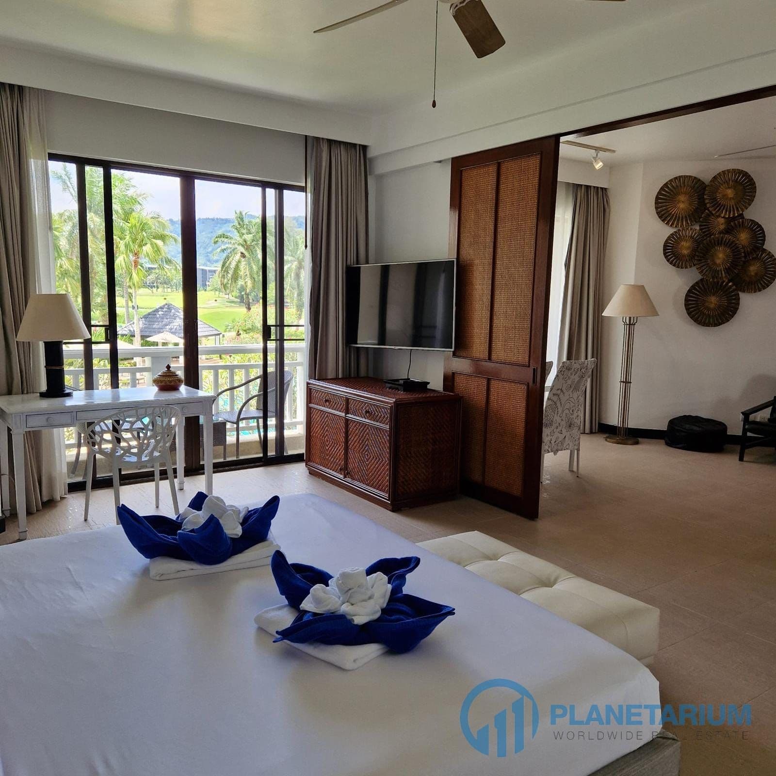 1 Bed Allamanda Laguna Resale — photo 3