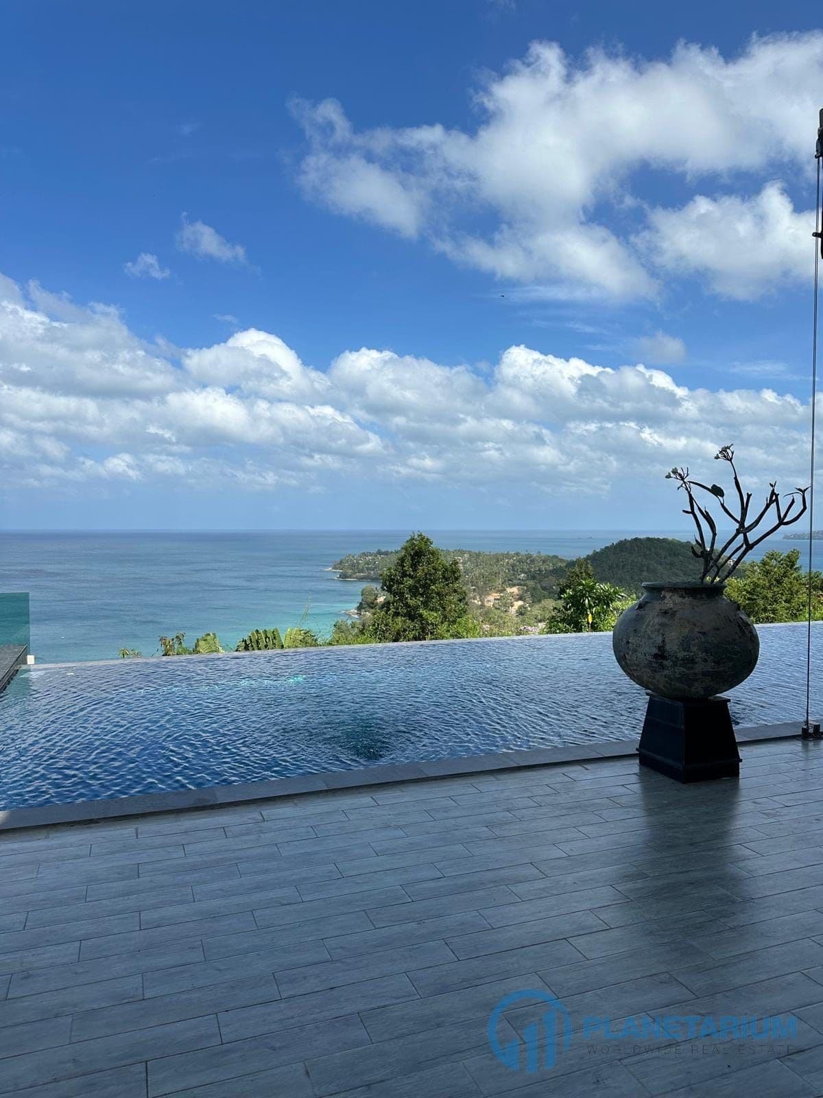Super Seaview Villa Laemsingh for rent — photo 3