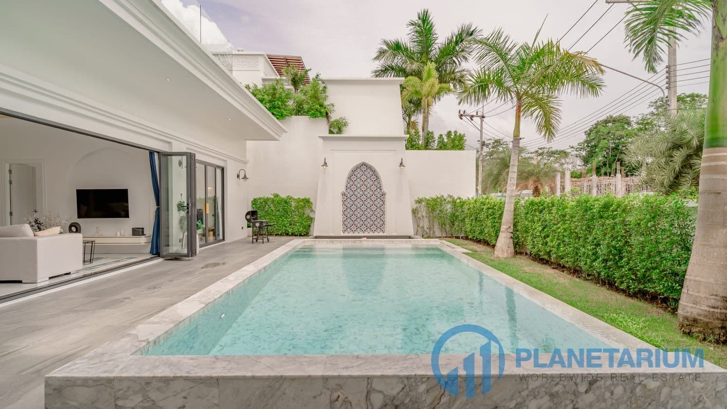 3 Beds 3 Baths Menara Luxury resale — photo 1