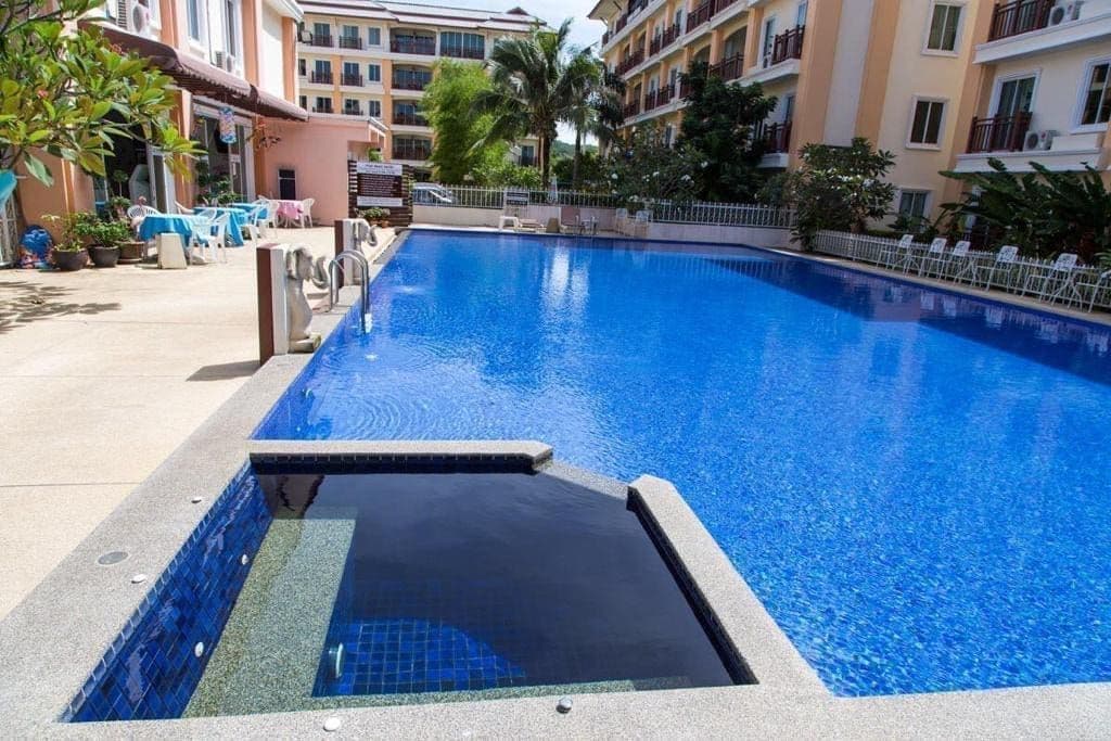 Spacious Apartment in Nai Harn Condo — photo 3