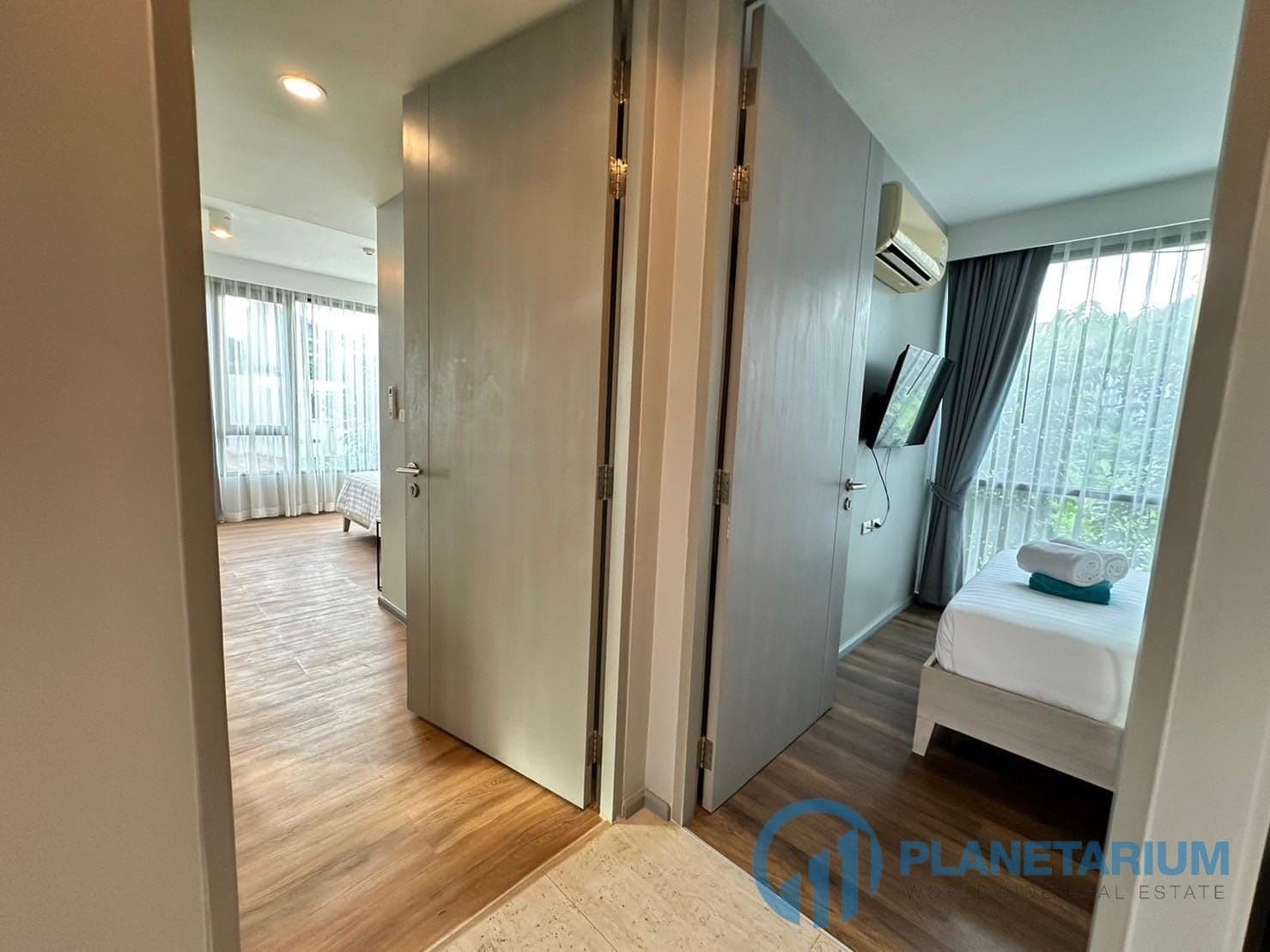 2 Bedrooms Avenue Resale — photo 3