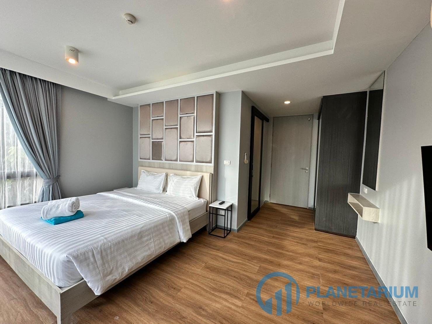2 Bedrooms Avenue Resale — photo 5