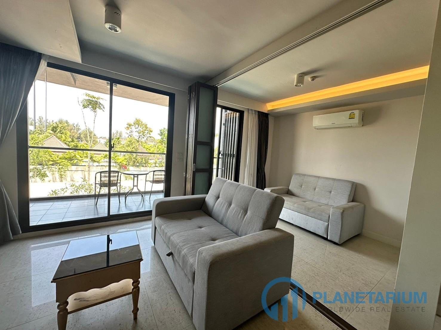 2 Bedrooms Aristo surin resale — photo 2