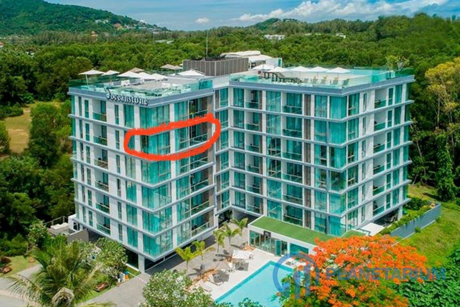 2 bed Oceanstone Condominium Resale — photo 3