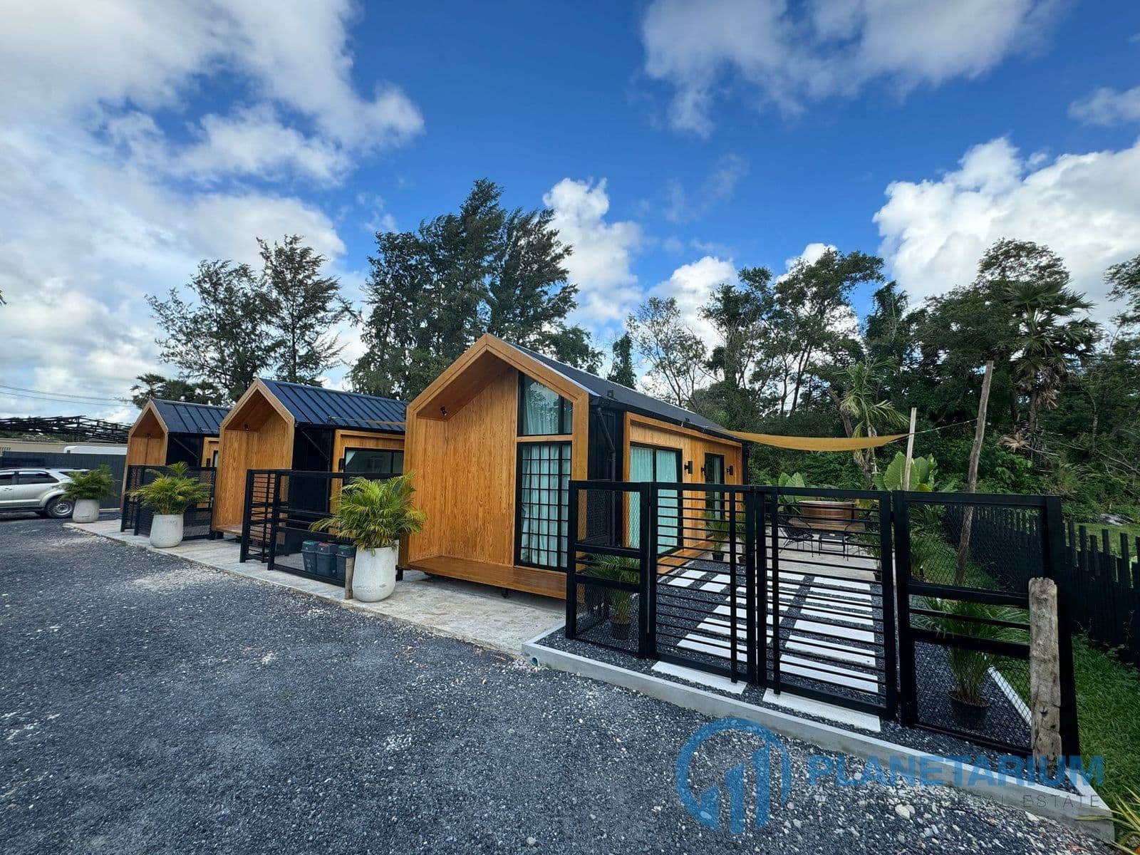 Business house for sale at bangtao — photo 1