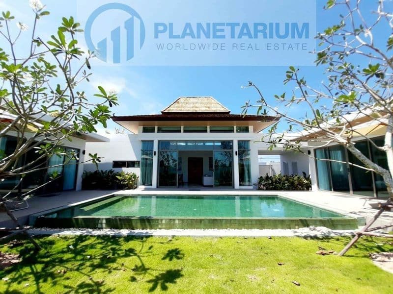 Luxury villa in an exclusive area — photo 1