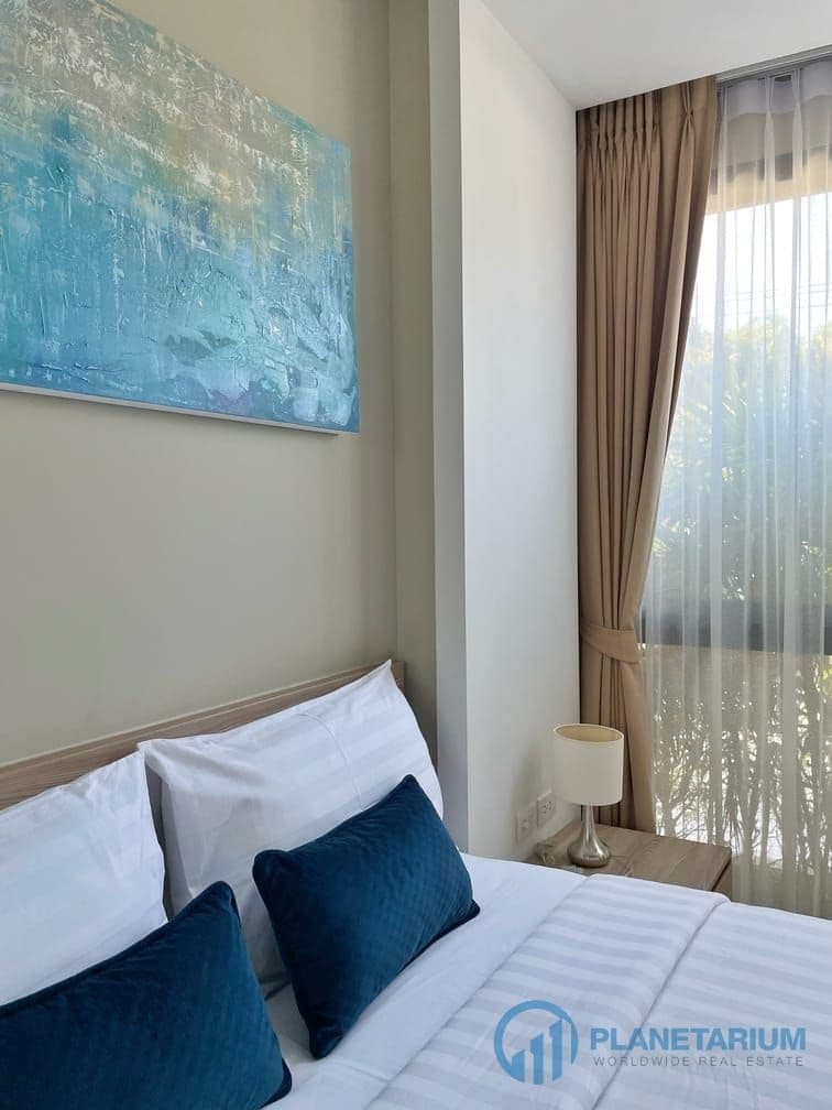 2 bedroom Diamond condo rent — photo 3