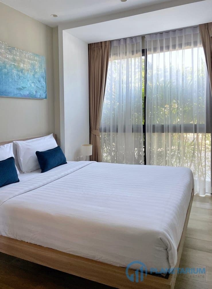 2 bedroom Diamond condo rent — photo 2