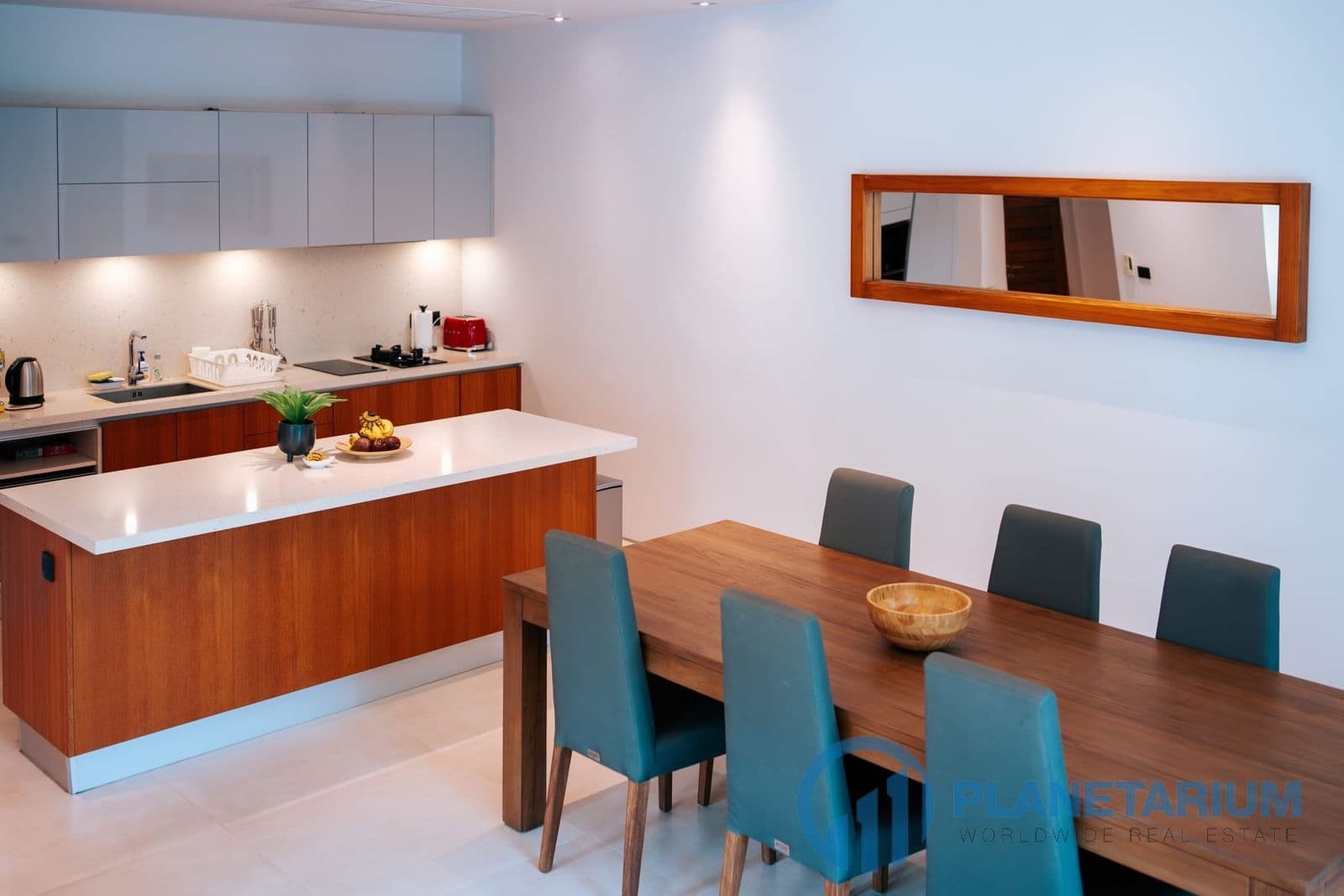 2 Bedroom Anchan Hill rent — photo 3