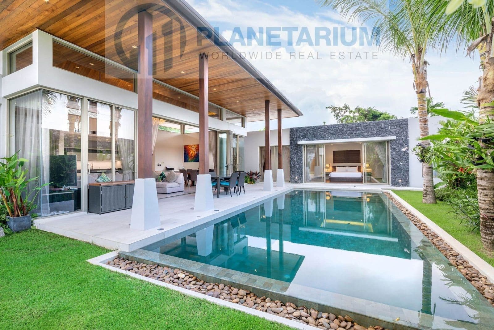 Modern luxury villa on the lake — photo 2
