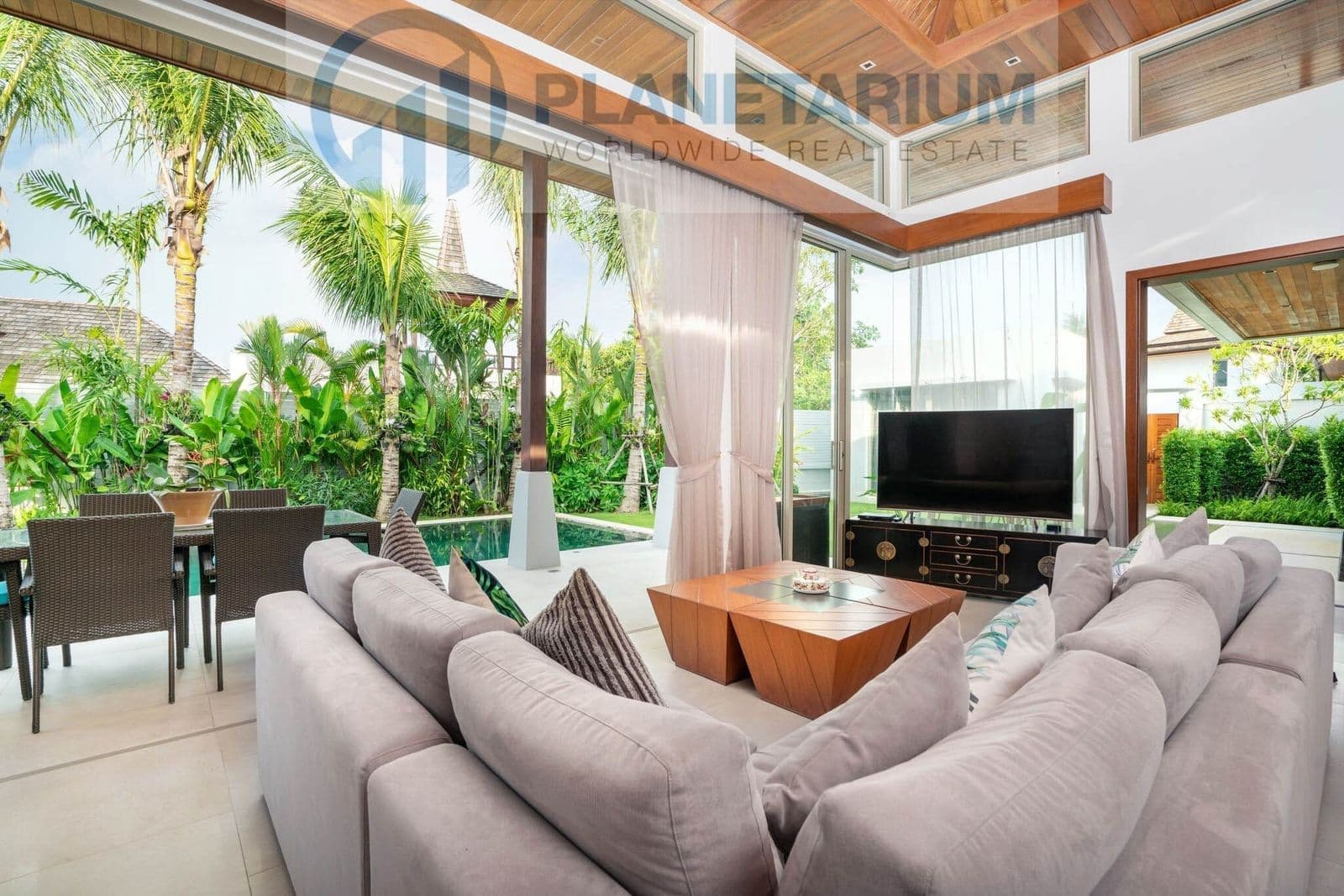 Modern luxury villa on the lake — photo 4