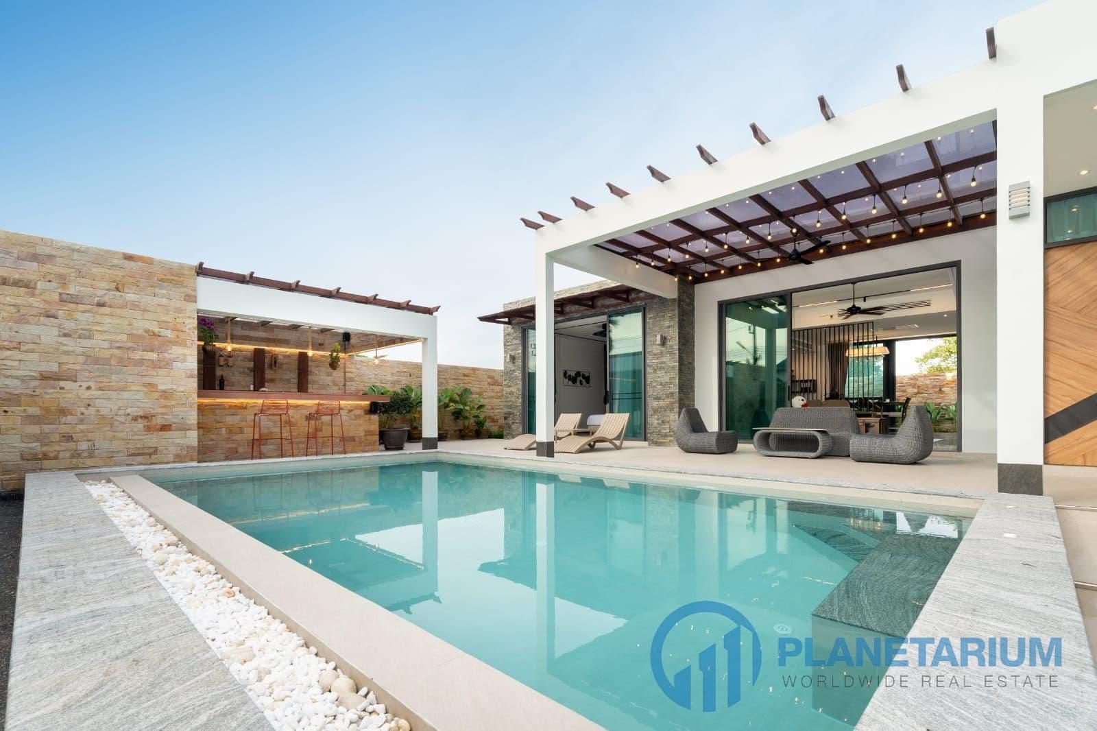 3 Bedroom Luxury villa Thalang Resale — photo 2