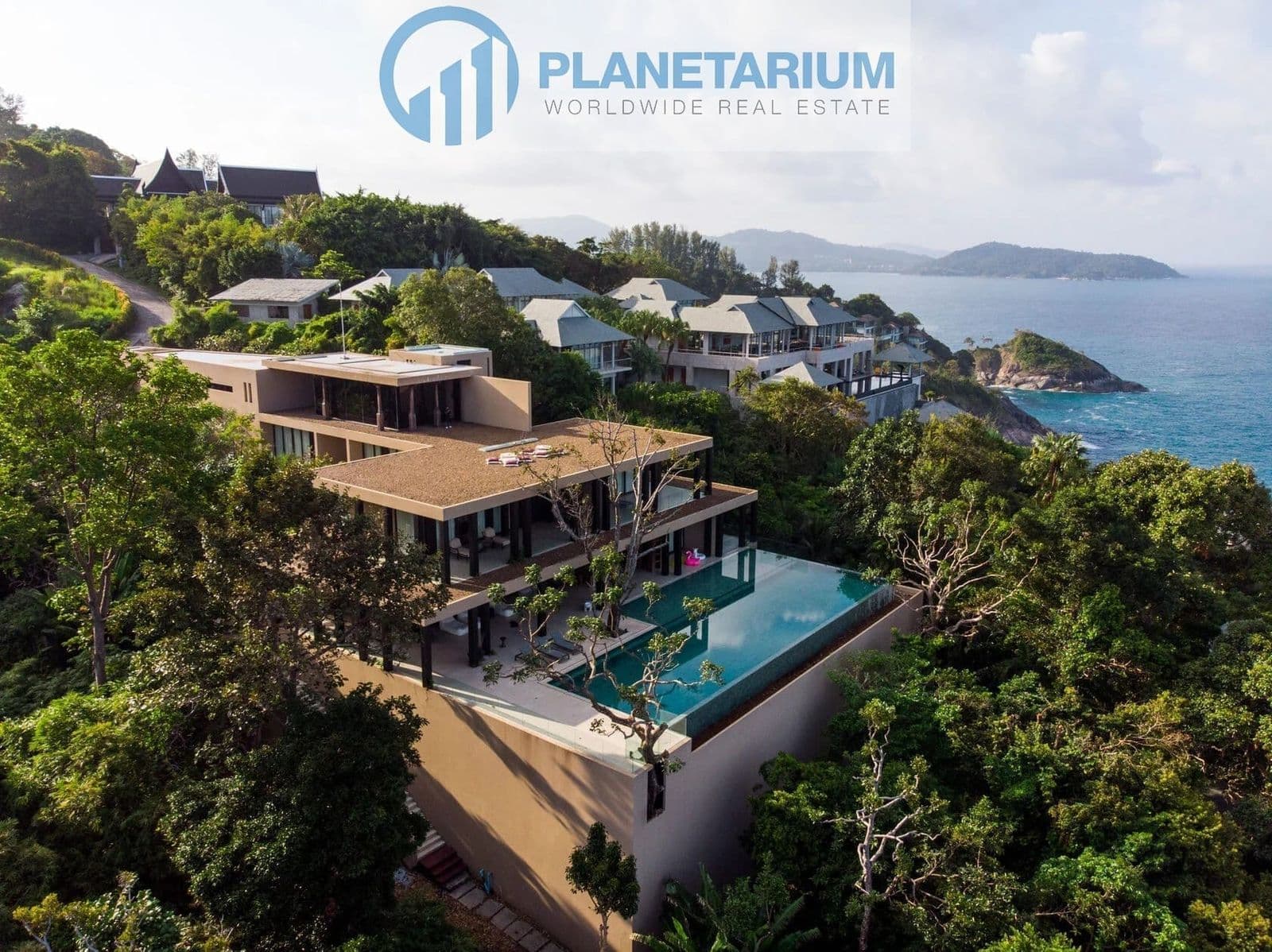 Stunning villa with five bedrooms on Kamala beach — photo 2